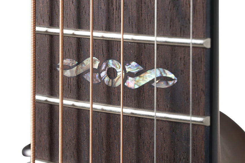 Ovation LIMITED EDITION E-Akustikgitarre Celebrity Traditional Plus Mid Cutaway B-WARE - Musik-Ebert Gmbh