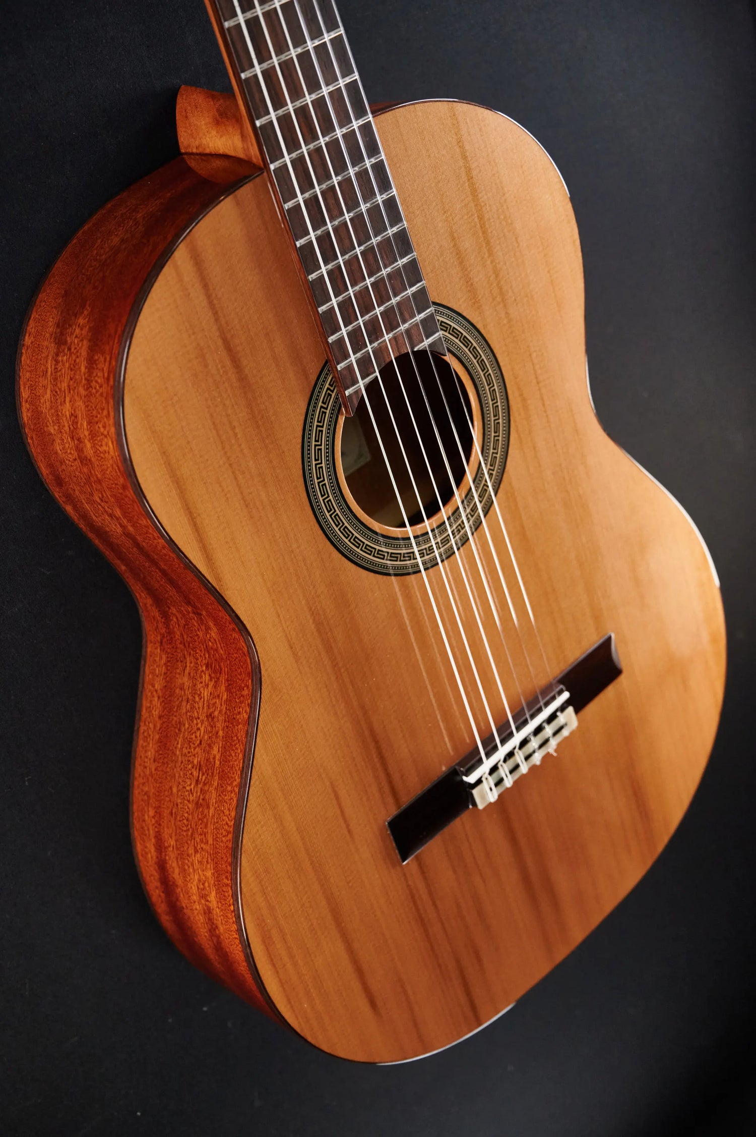 Höfner HC404 Konzertgitarre 4/4 limitiertes Sondermodell - Musik-Ebert Gmbh