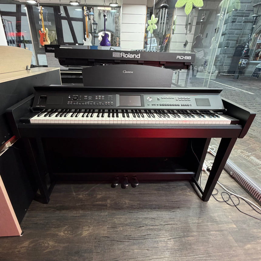Yamaha CVP 705 schwarz matt Occasion Bj. ca. 2018/19 (gebraucht) - Musik-Ebert Gmbh