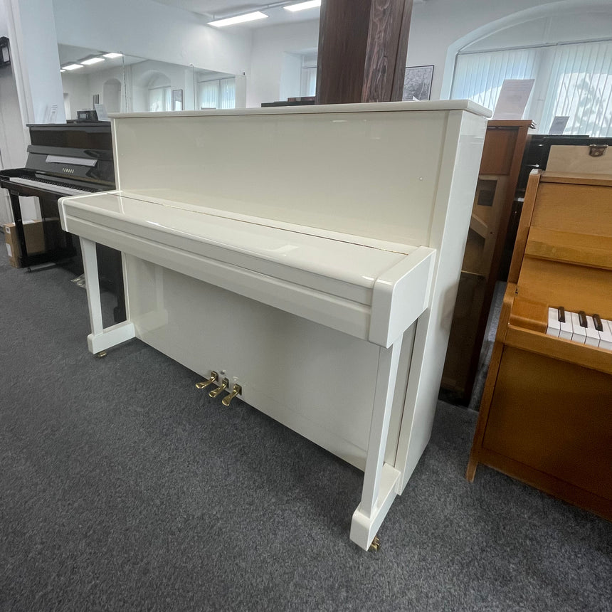 BECHSTEIN - Zimmermann Klavier Z.2 weiß poliert Occasion Bj. 2006 sehr guter Zustand + Klavierbank (gebraucht) - Musik-Ebert Gmbh