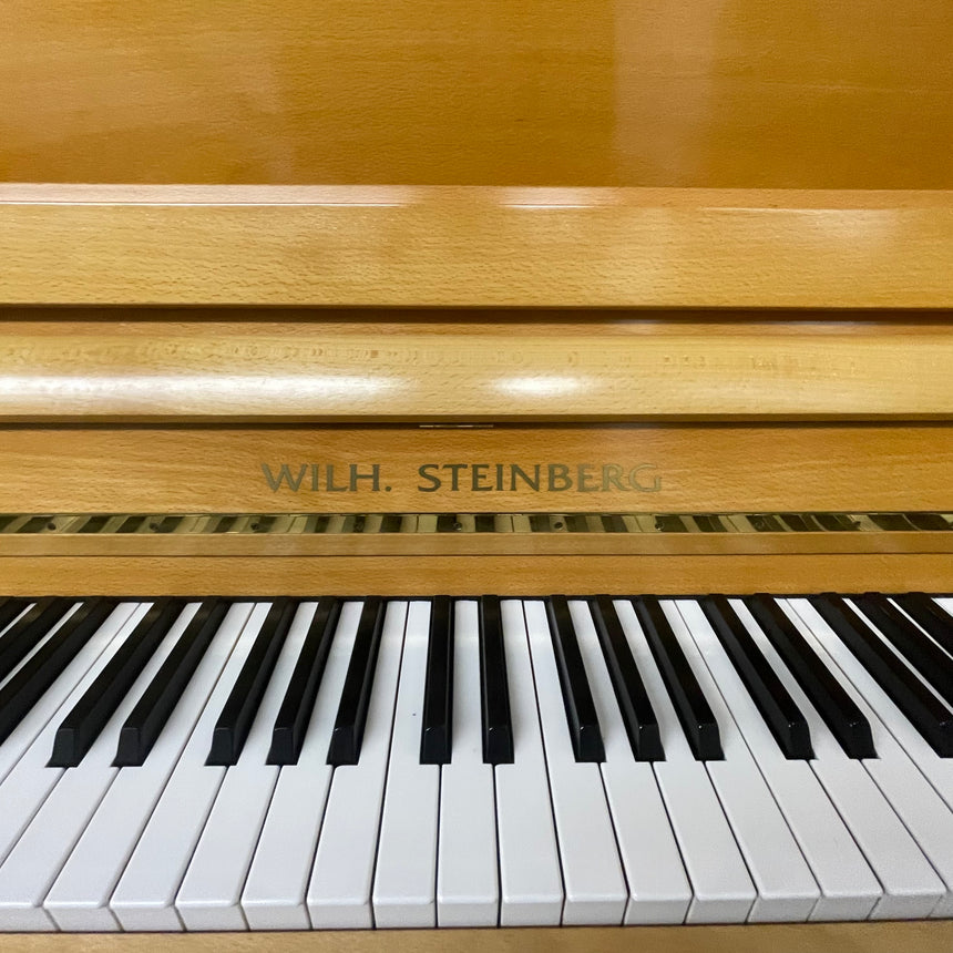 Wilhelm Steinberg Klavier IQ 16 Buche satiniert Occasion m. Quiet System Bj. 2003 Renner Mechanik, Bestzustand (gebraucht) - Musik-Ebert Gmbh