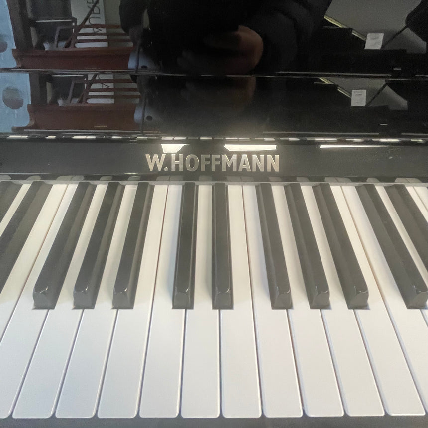 W.Hoffmann Klavier Mod. P-120 Occasion Bj. 2018, Bestzustand (gebraucht)