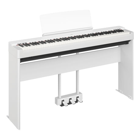 Yamaha P-225 Weiß Bundle mit Ständer, Pedalen und Kopfhörer - Musik-Ebert Gmbh