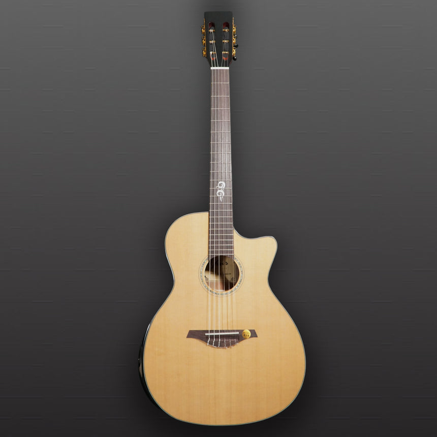 You's Guitar WA25E Crossover Konzertgitarre