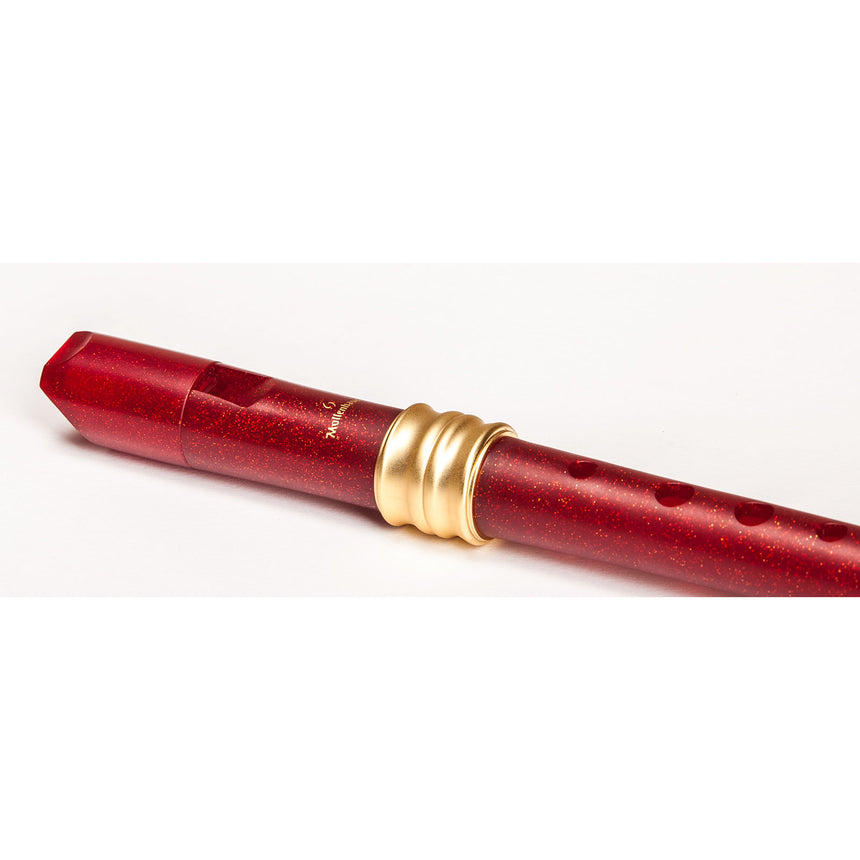 Mollenhauer 0119R rouge, gros plan oblique du bec et des trous