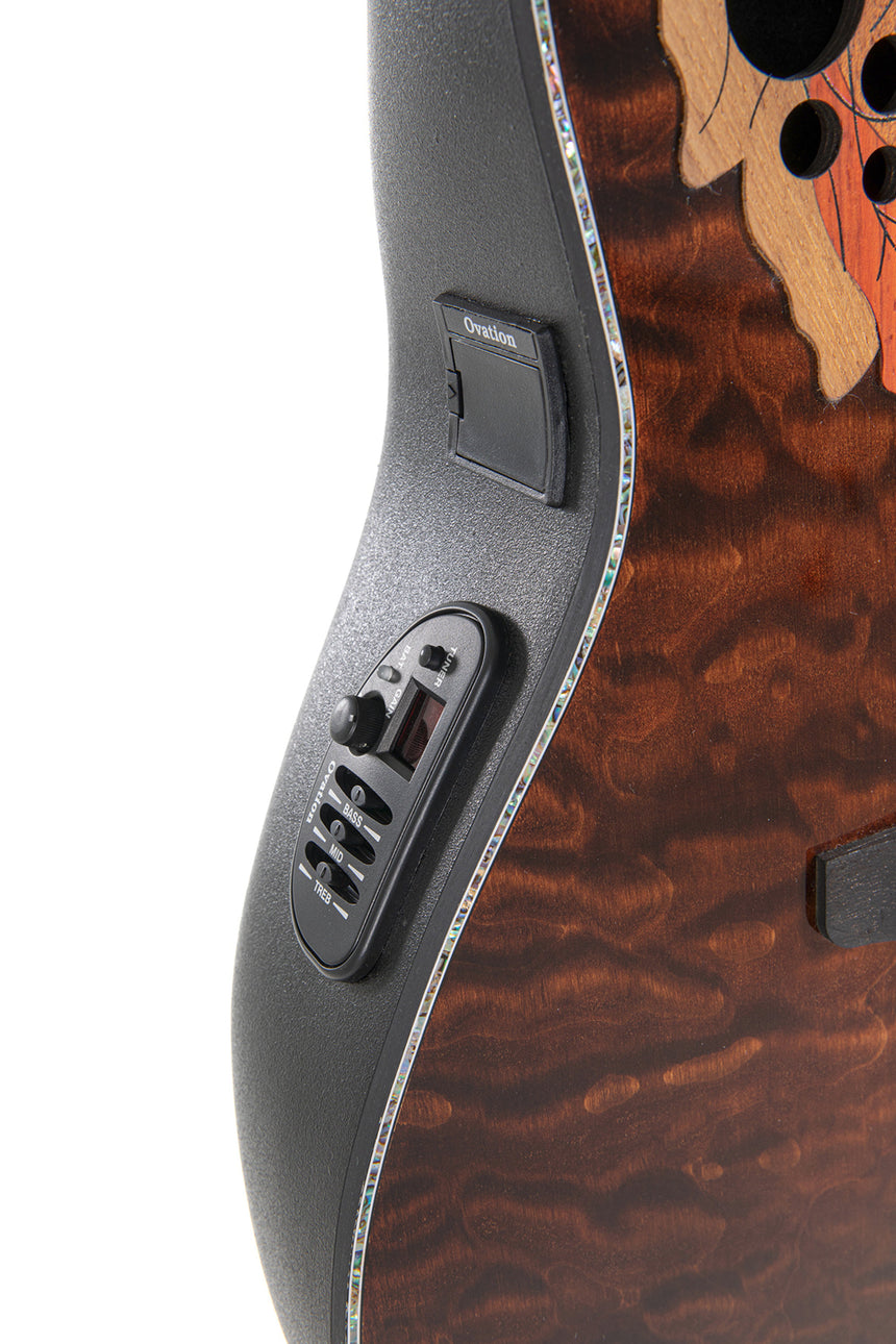 Ovation Celebrity Elite Plus CE44P Mid Cutaway Westerngitarre Dark Tiger Eye
