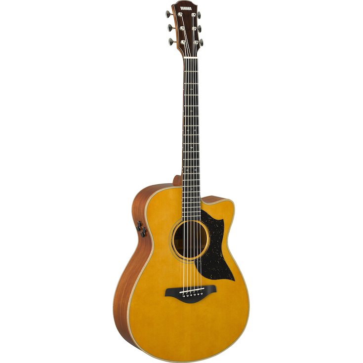Yamaha AC5M Vollmassive Westerngitarre mit Tonabnehmer & Koffer