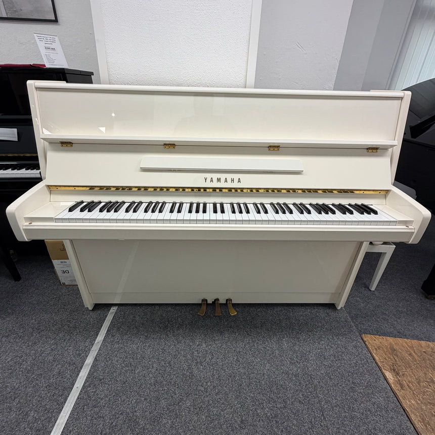 Yamaha Klavier P 116 weiss poliert Bj. 1992, aus erster Hand - made in England (gebraucht)