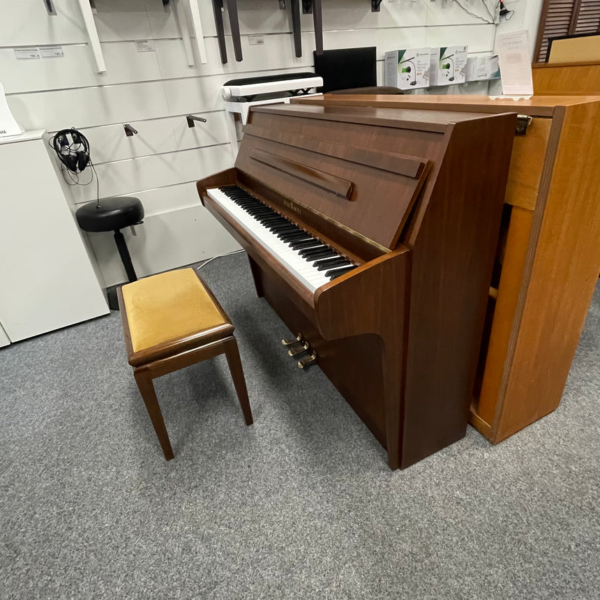 W. Schimmel Klavier Mod. 112/5 Nussbaum dunkel Occasion Bj. 1992, sehr guter Zustand mit Bank (gebraucht) - Musik-Ebert Gmbh