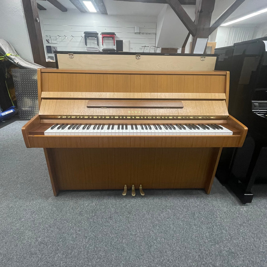 Kawai Klavier CE 7 Nussbaum Bj. 1988 Original made in Japan - sehr guter Zustand (gebraucht) - Musik-Ebert Gmbh