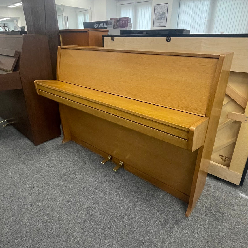 GROTRIAN-STEINWEG Klavier Mod. 100 Occasion Nussbaum hell Bj. 1960 (gebraucht) - Musik-Ebert Gmbh