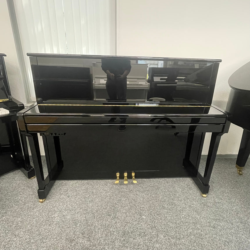 W. SCHIMMEL Klavier Classic 121 Tradition SILENT / TwinTone Occasion Schwarz poliert, Bj. 2009 Bestzustand (gebraucht) - Musik-Ebert Gmbh