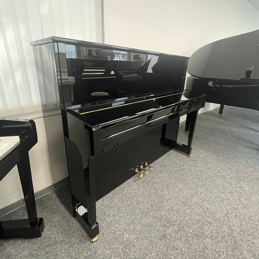 W. SCHIMMEL Klavier Classic 121 Tradition SILENT / TwinTone Occasion Schwarz poliert, Bj. 2009 Bestzustand (gebraucht) - Musik-Ebert Gmbh