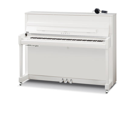 Piano droit Kawai K-200 ATX4 blanc poli avec ferrures chromées et commande ATX4