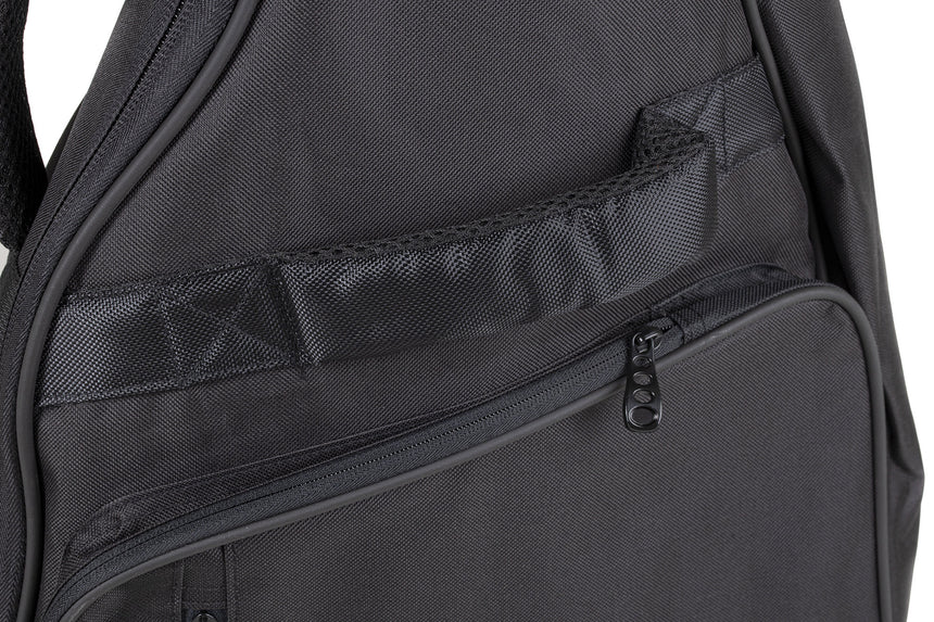 Housse GEWA Premium 20 pour guitare acoustique, noire – détail de la poche avant zippée