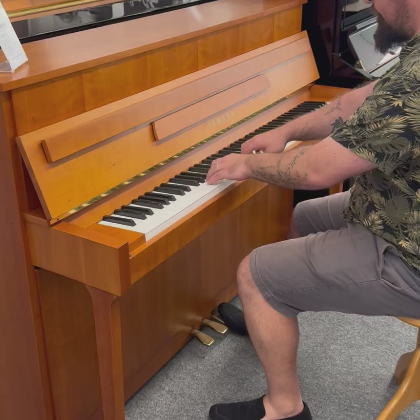 Yamaha Klavier MP 70 N Silent kirsche satiniert Occasion Bj. 2000, sehr guter Zustand (gebraucht) + Klavierhocker
