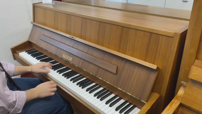SAUTER Klavier 108 Occasion Nussbaum Bj. 1972, sehr guter Zustand mit Renner Mechanik (gebraucht)