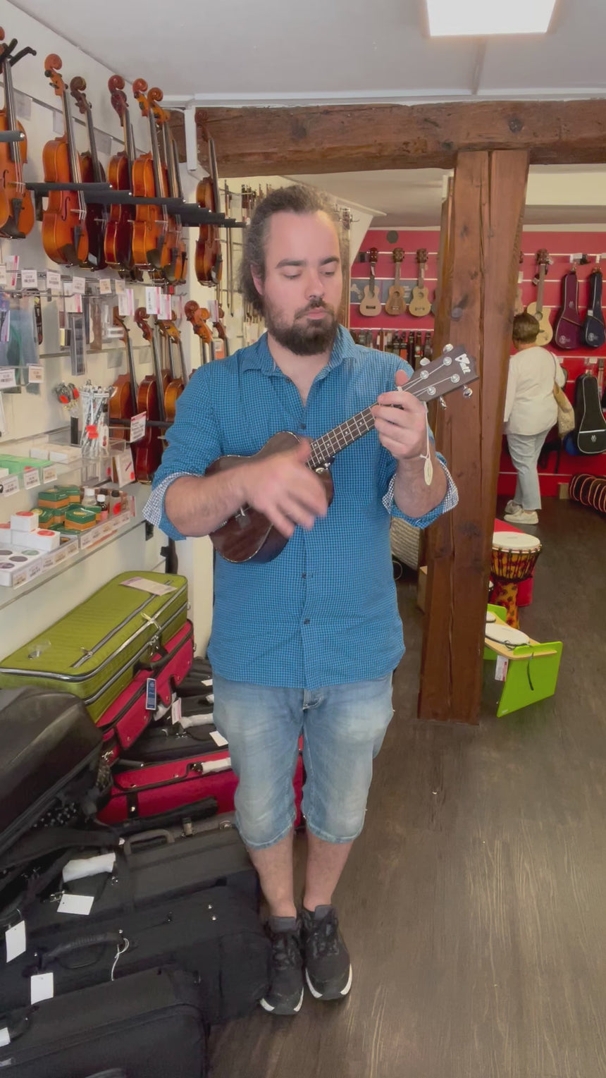 VOLT Ukulele "Sienne" Concerto (24")